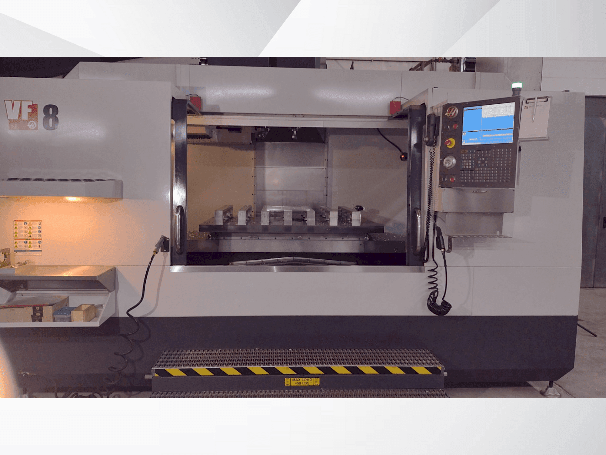 Frontansicht der HAAS VF-8/40  Maschine