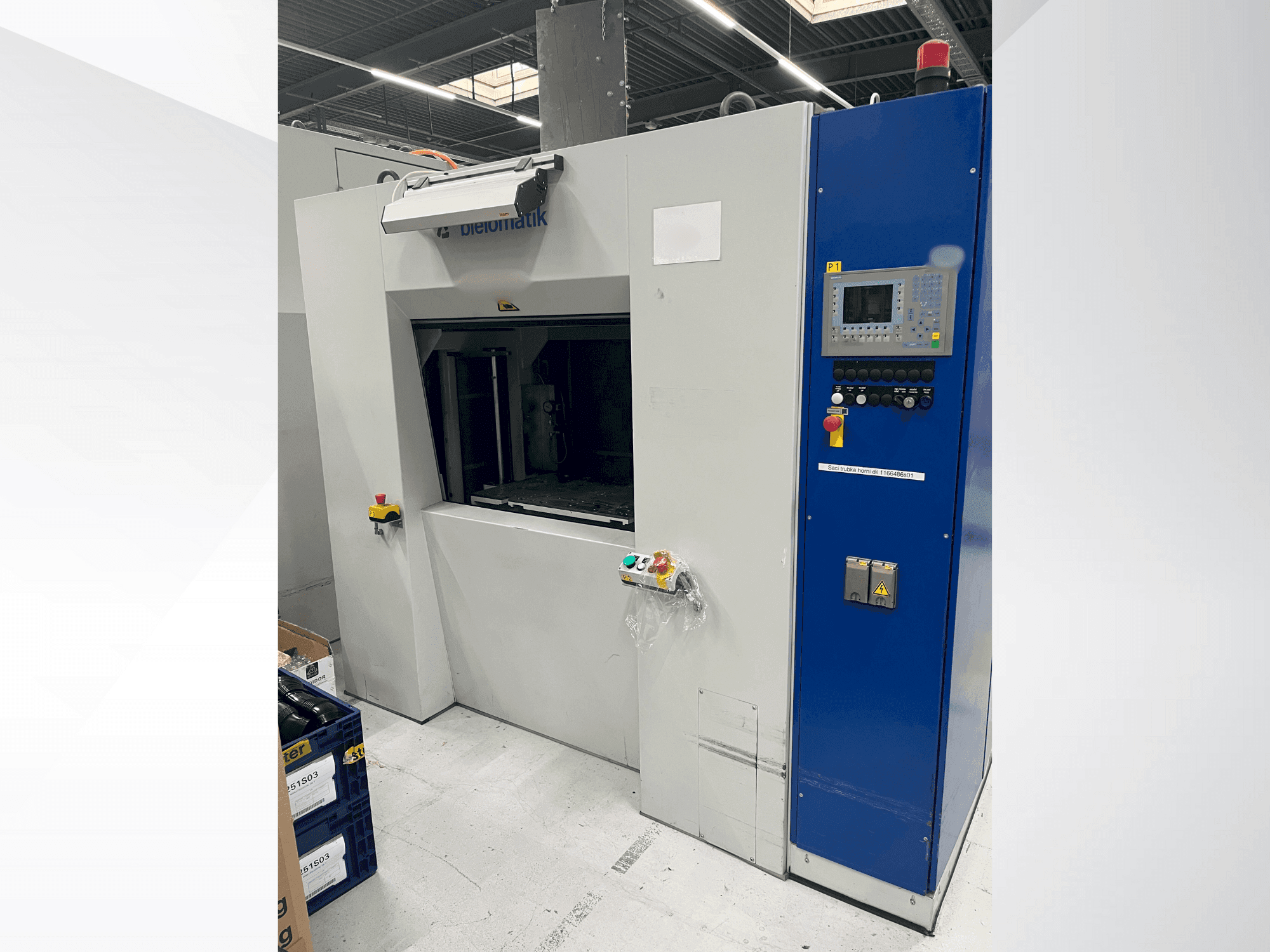 Frontansicht der bielomatik K3212  Maschine