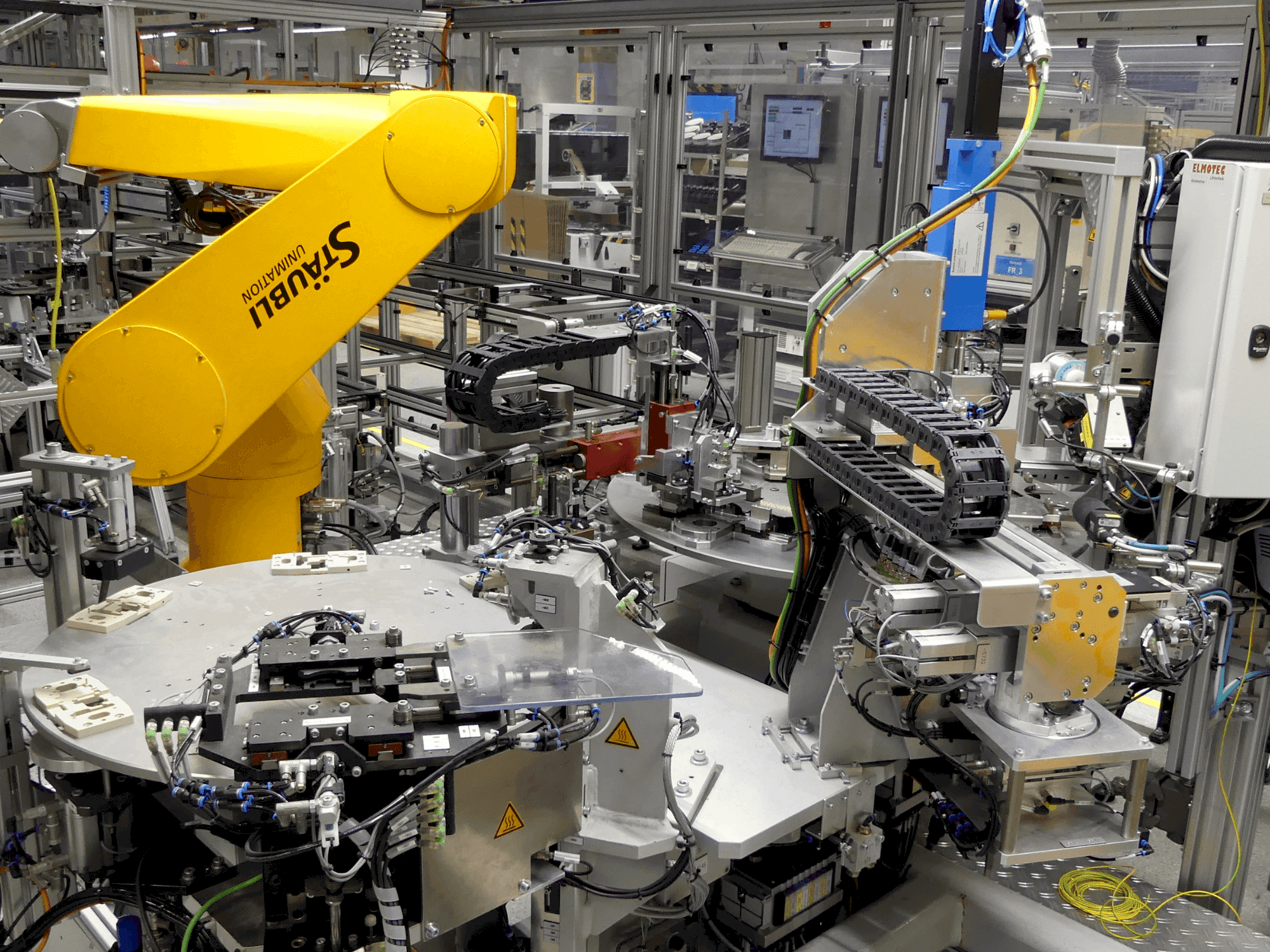 Frontansicht der ELMOTEC 16479  Maschine