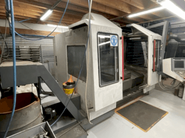 Frontansicht der MAHO MH1200S  Maschine