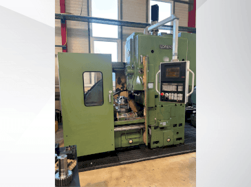 Frontansicht der LORENZ LS 420  Maschine