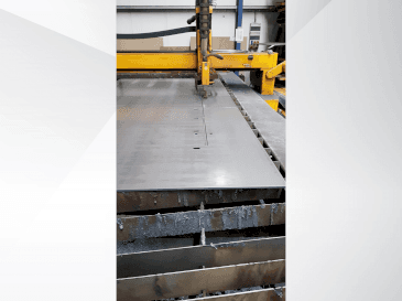 Frontansicht der MicroStep SPL-P 4501.25  Maschine