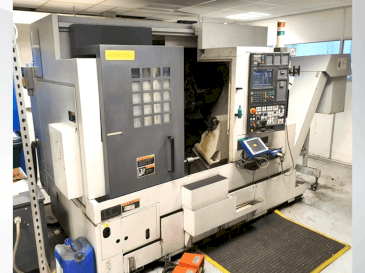 Frontansicht der MORI SEIKI 2009  Maschine
