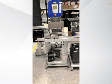 Frontansicht der TTN 400 250  Maschine