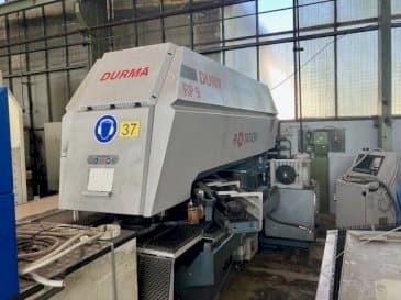 Frontansicht der Durma RP9 1250x20  Maschine
