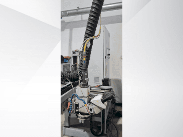 Frontansicht der TRUMPF TRUPULSE 304  Maschine