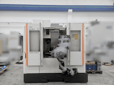 Frontansicht der +GF+ AGIE CHARMILLES VCE 800 PRO  Maschine