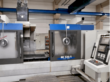 Frontansicht der STAMA MC 535  Maschine