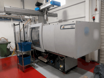 Frontansicht der SANDRETTO EL 150/485  Maschine