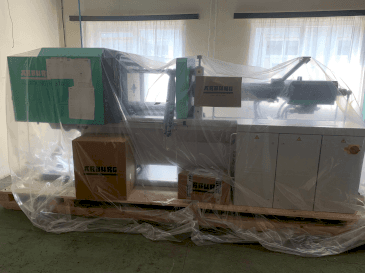 Frontansicht der Arburg 370 S 600-290 U  Maschine