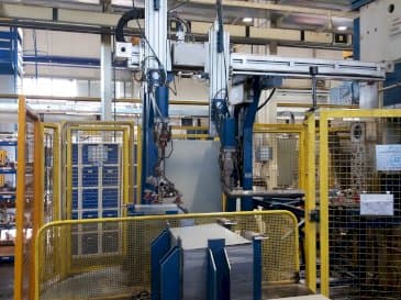 Frontansicht der SMERAL LKT 250  Maschine
