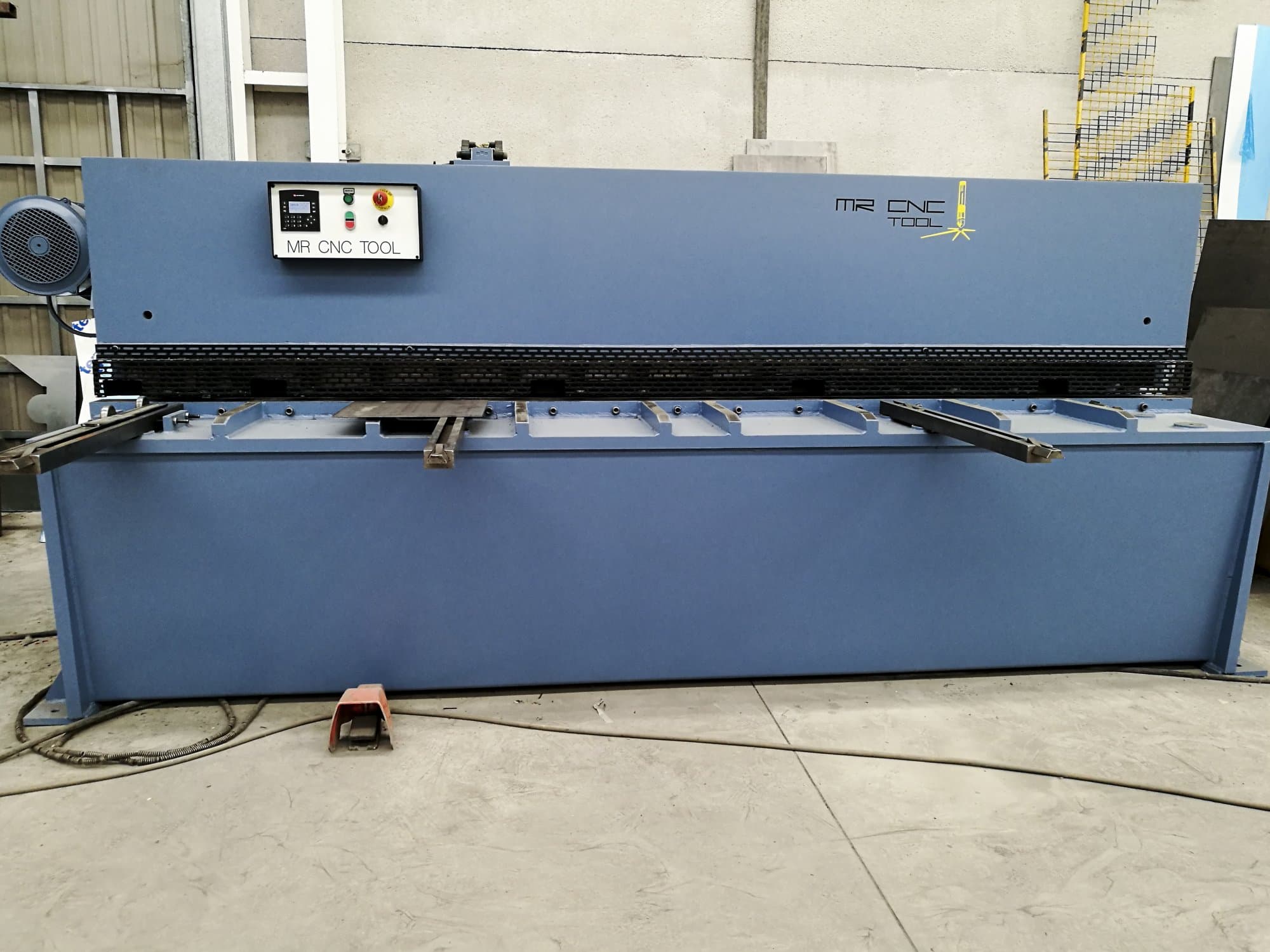 Frontansicht der Loire Safe CHP 6/31 Maschine