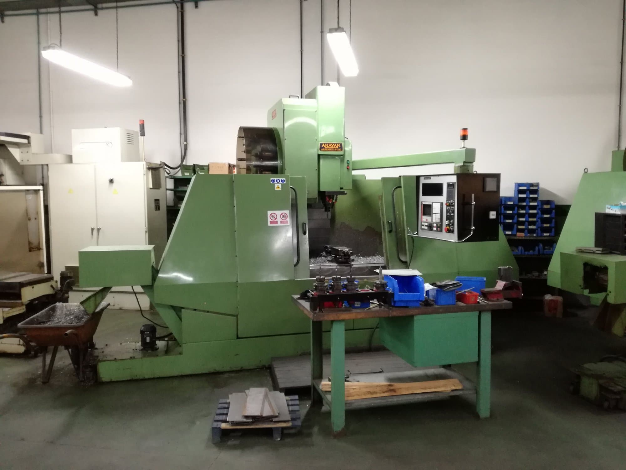 Frontansicht der ANAYAK ANAKMATIC 9 Maschine