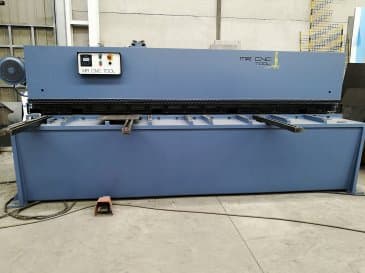 Frontansicht der Loire Safe CHP 6/31 Maschine