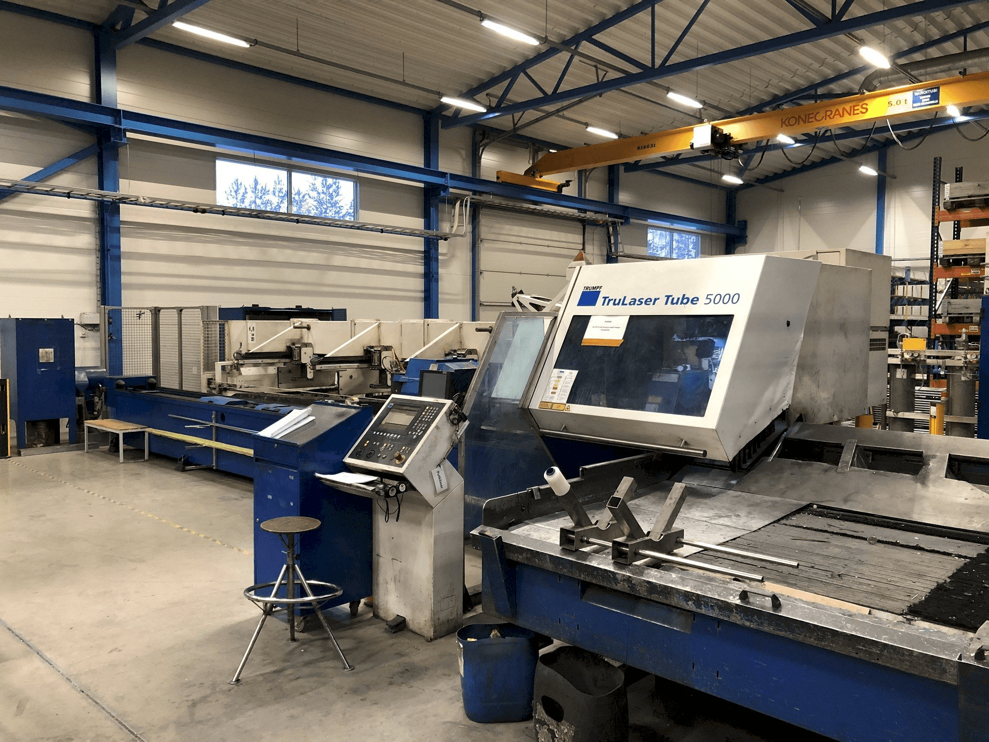 Frontansicht der Trumpf TruLaser Tube 5000 Maschine