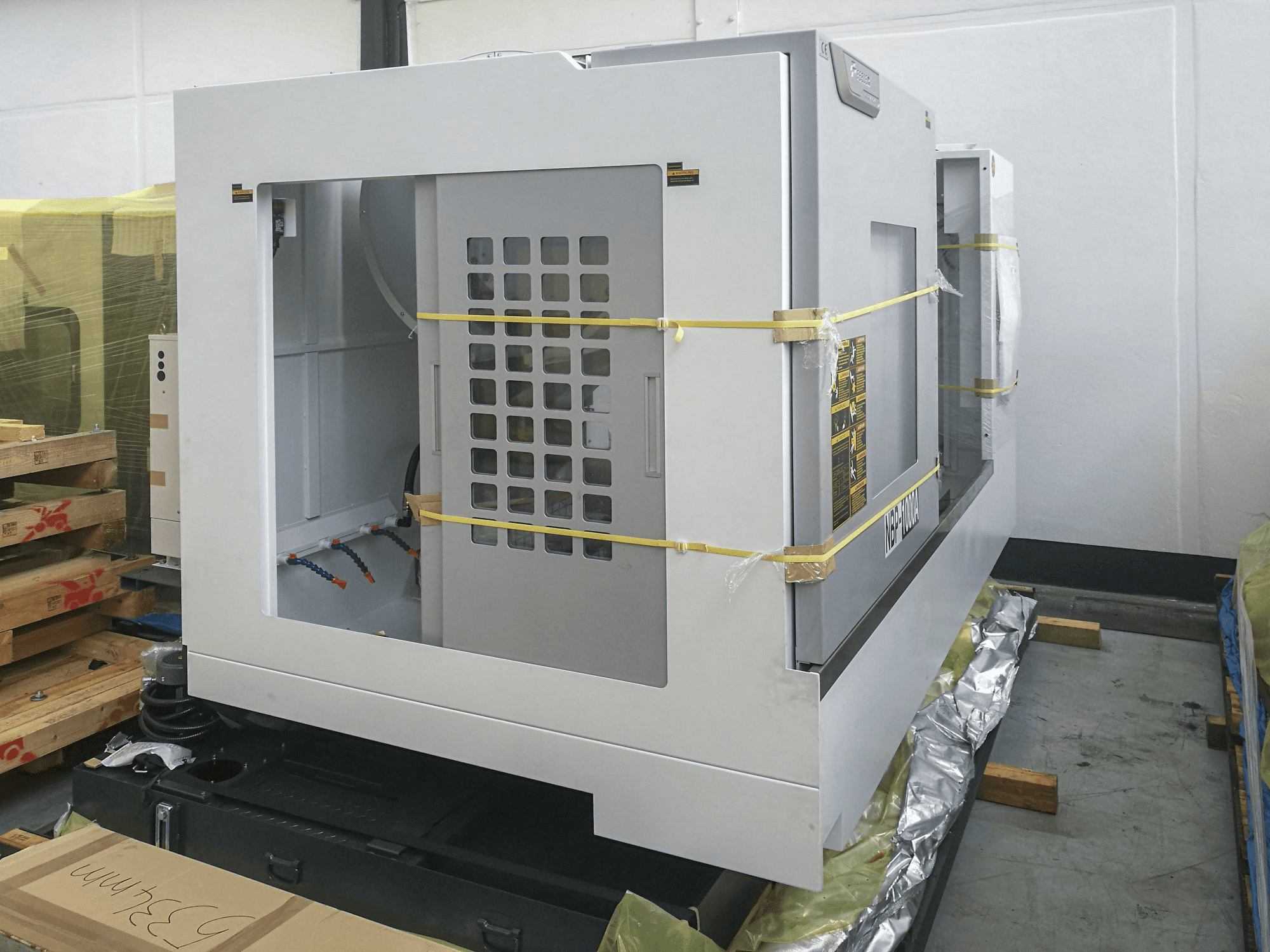 Linke Ansicht 1 der Feeler NBP-1000A Maschine