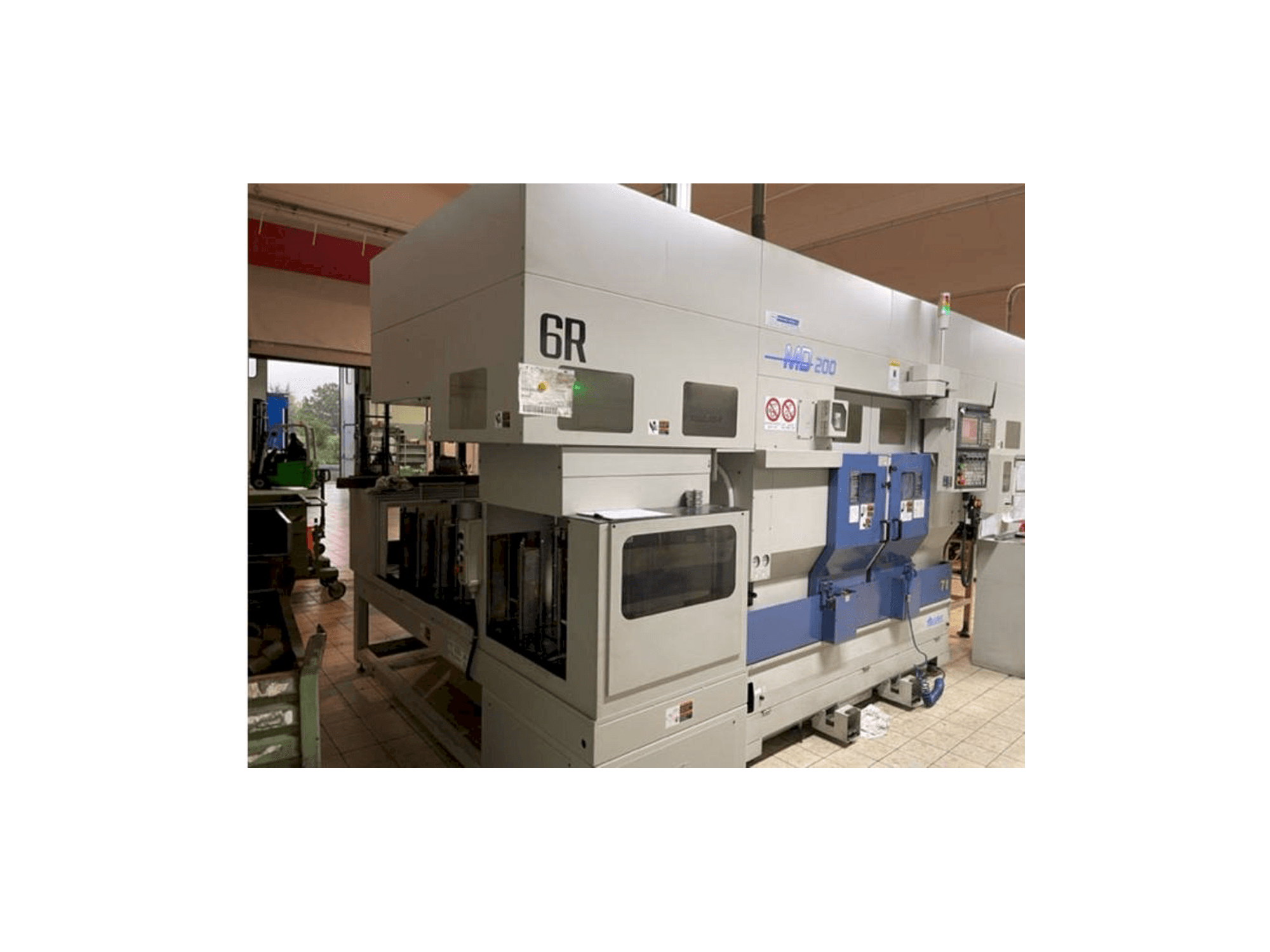 Frontansicht der Muratec MD 200 Maschine