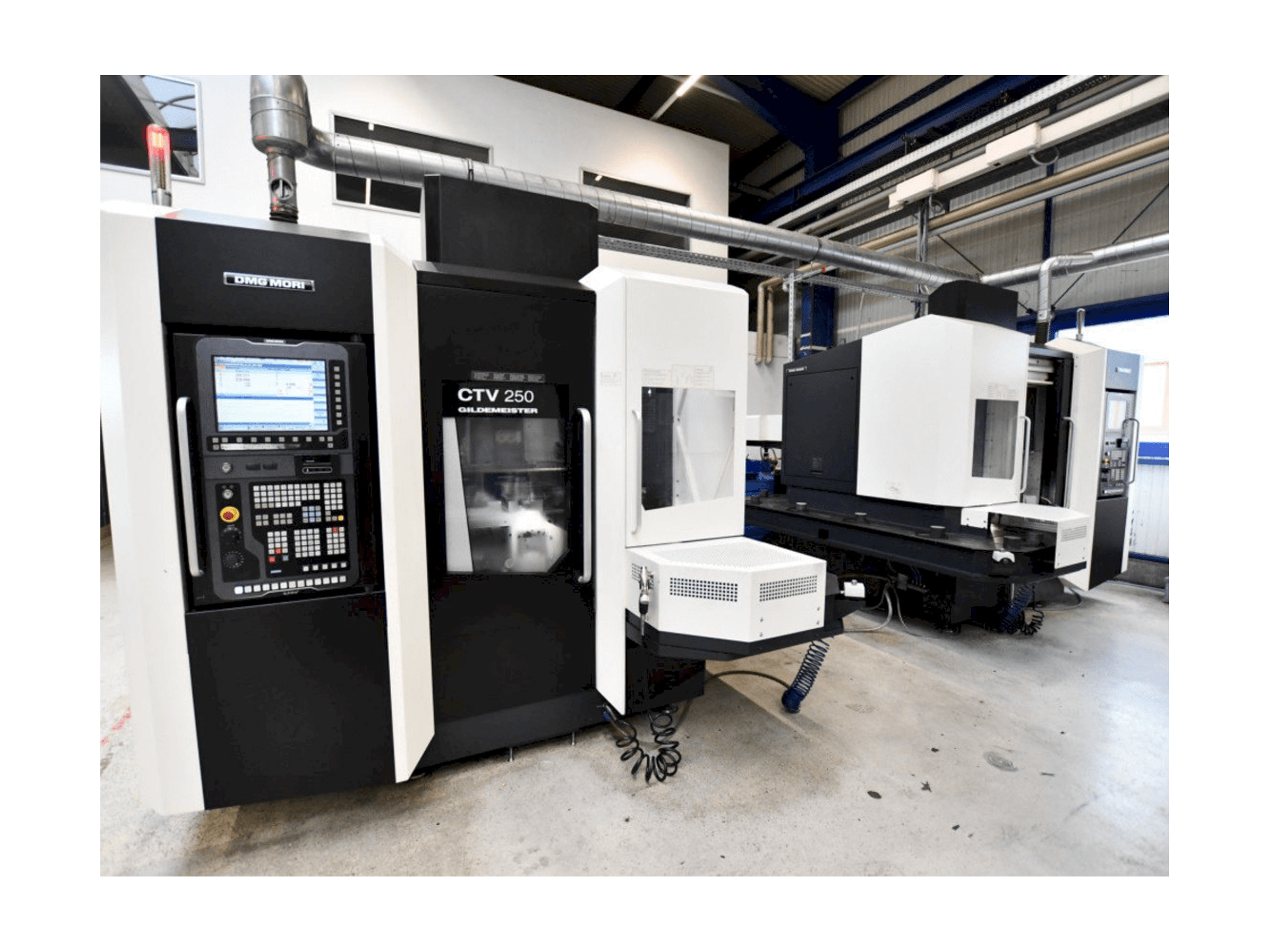 Frontansicht der DMG MORI Gildemeister CTV 250 2nd Maschine