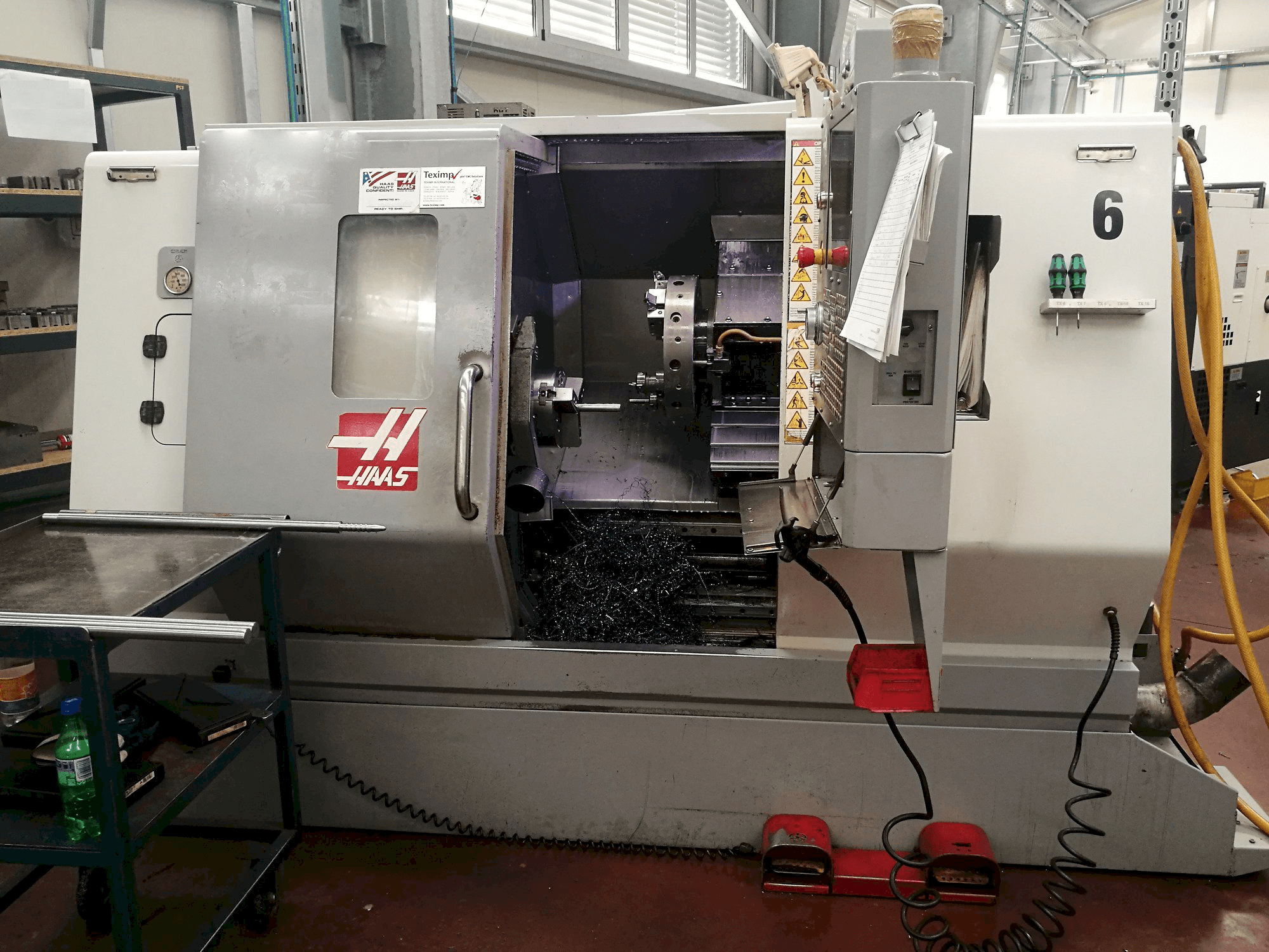 Frontansicht der HAAS SL-20THE Maschine