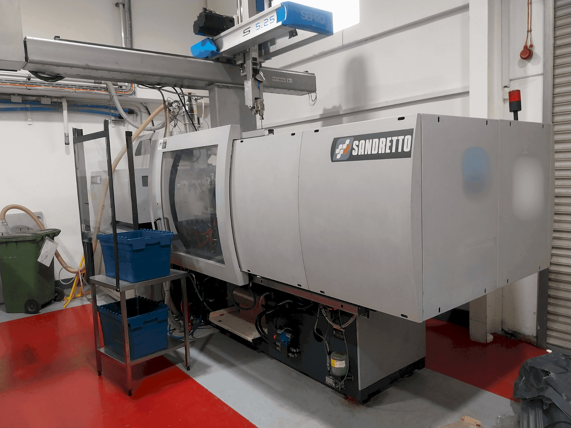 Frontansicht der SANDRETTO EL 150/485 Maschine