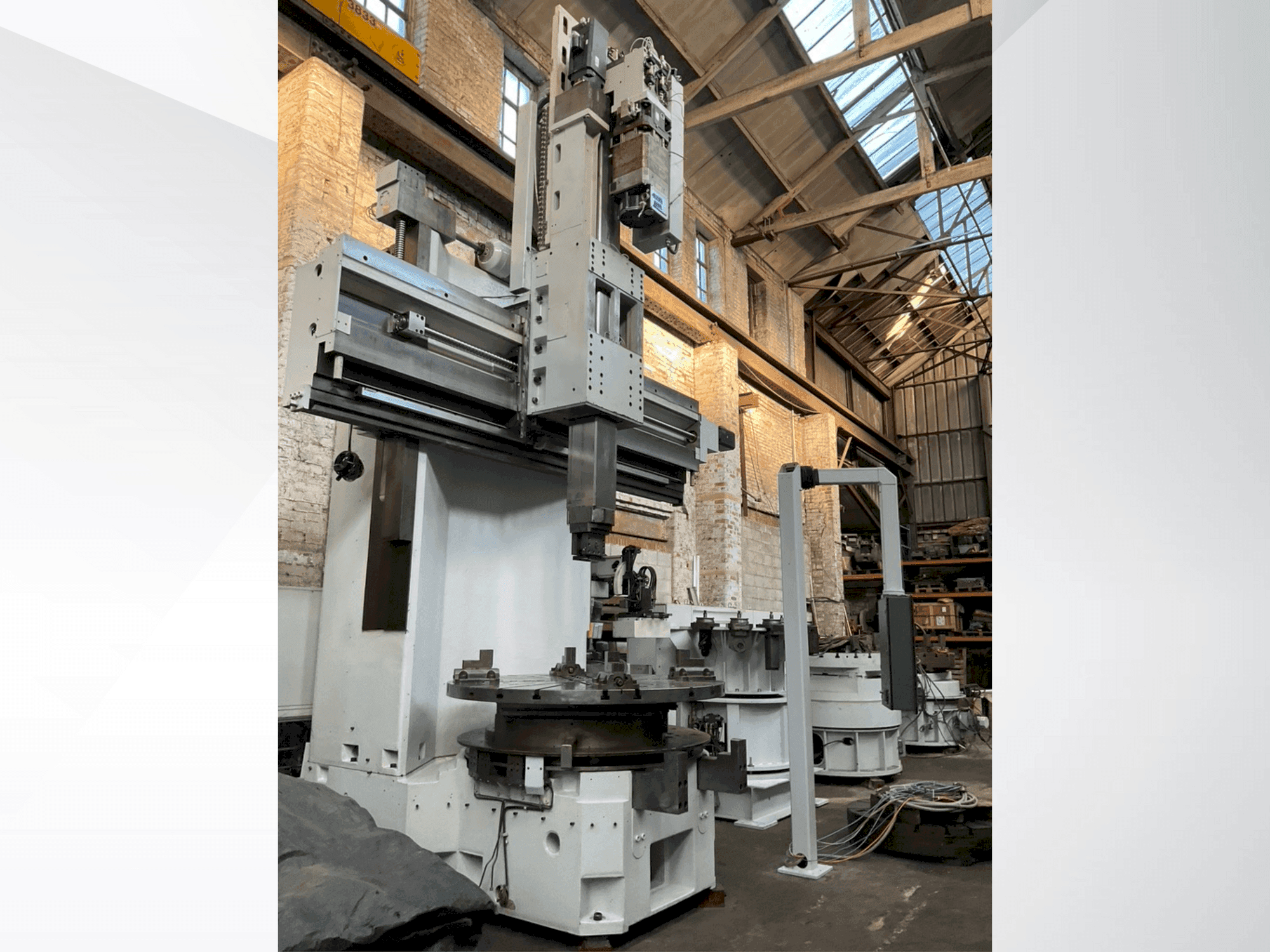 Frontansicht der DÖRRIES SCHARMANN VCE2000/180MC-FC CONTUMAT Maschine