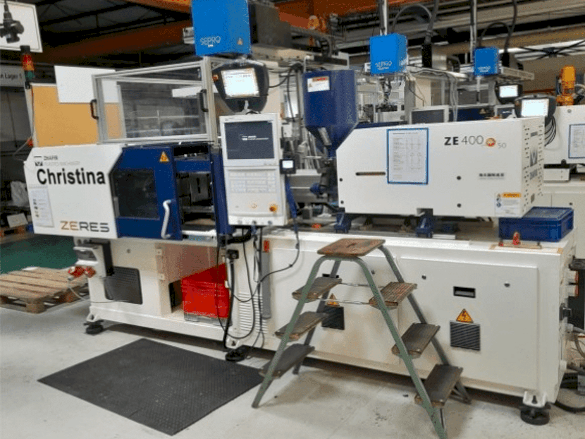 Frontansicht der HAITIAN ZHAFIR Zeres ZE400 Maschine