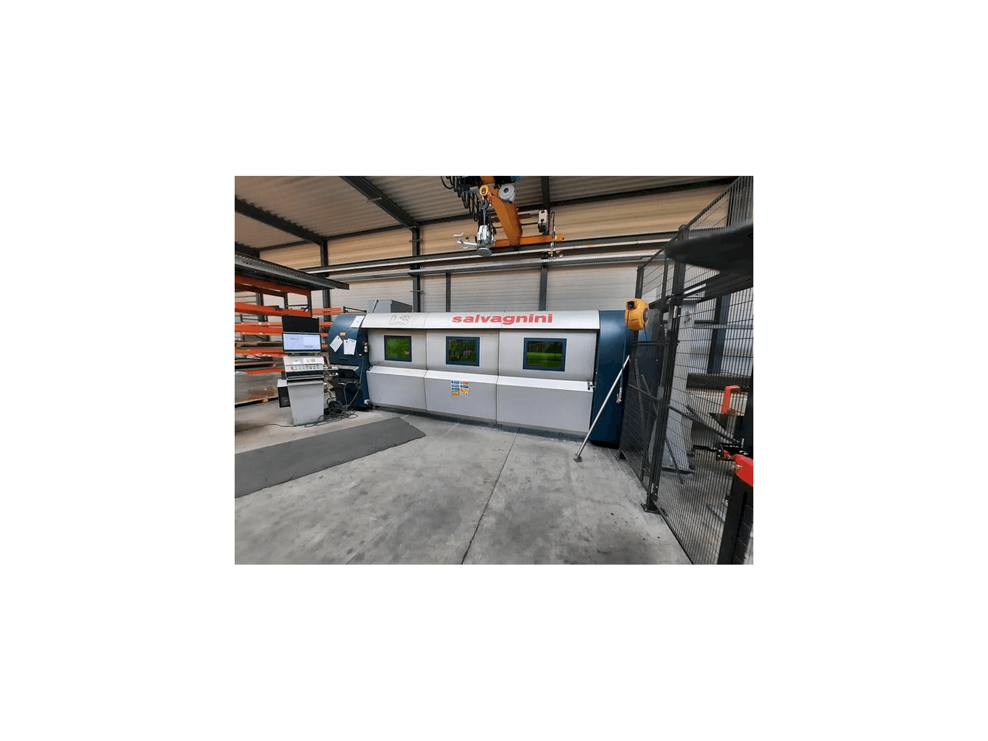 Frontansicht der Salvagnini L3 - 4020 Maschine