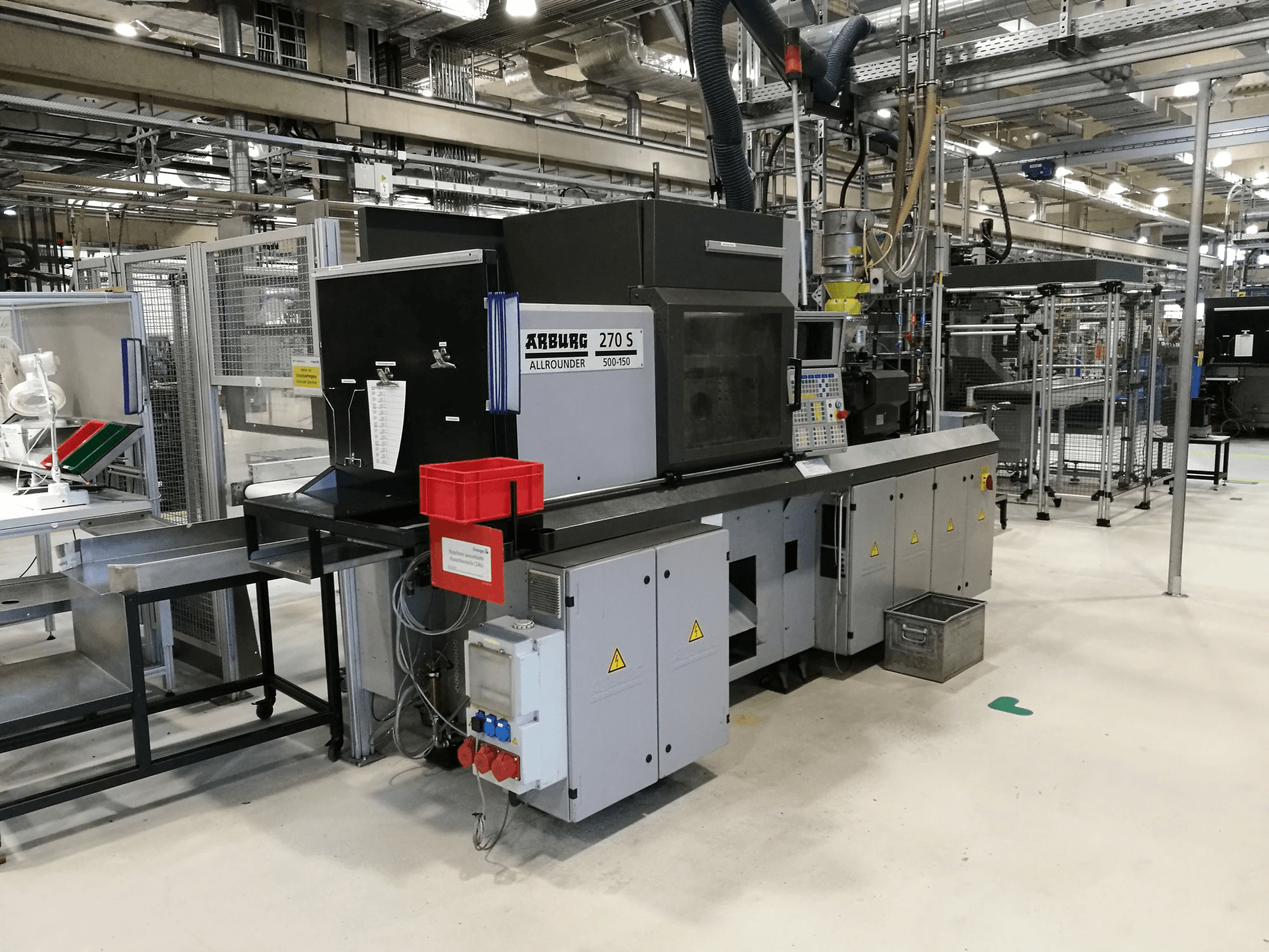 Linke Ansicht 1 der Arburg 270S 500-150 Maschine