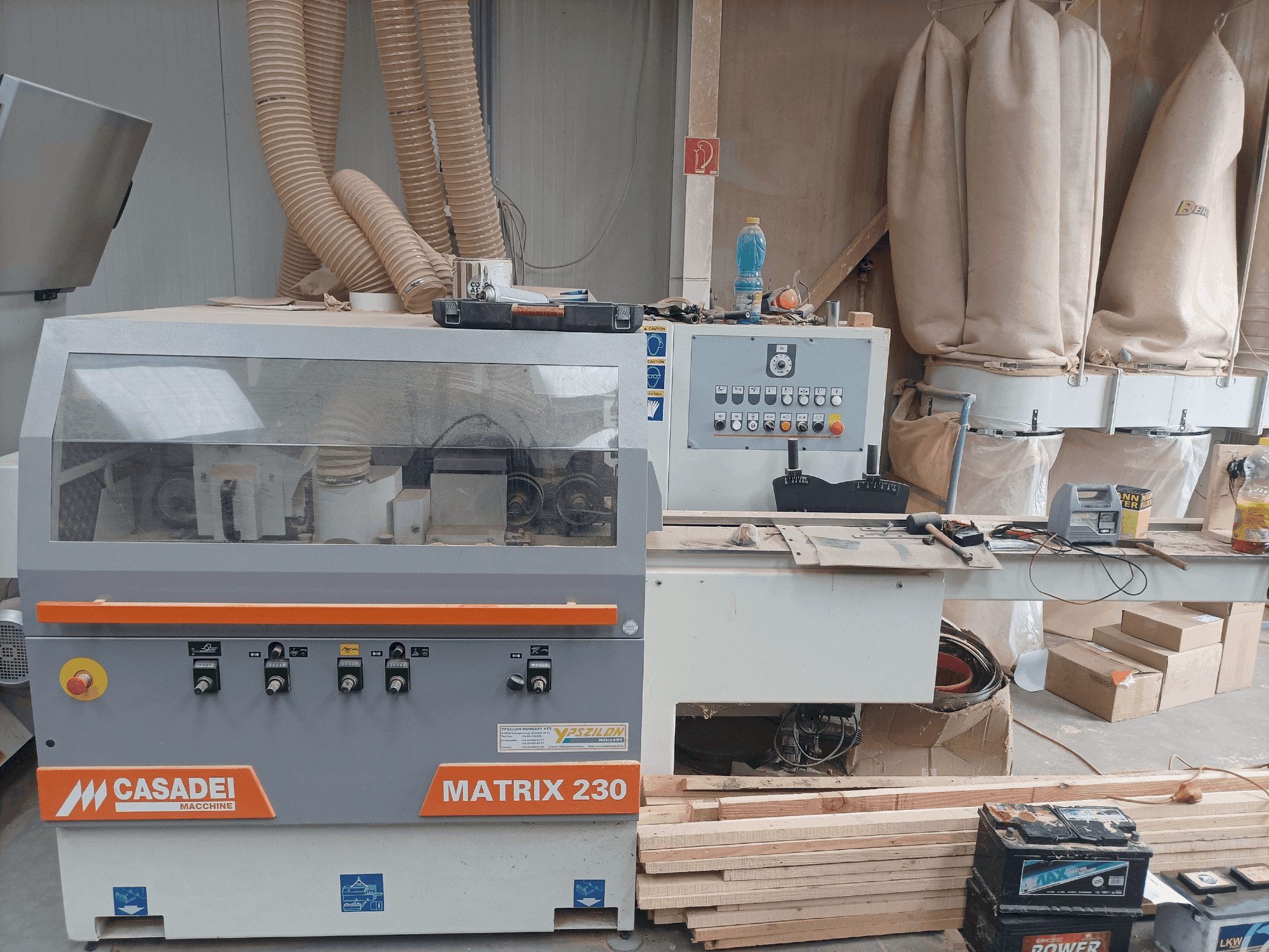 Frontansicht der CASADEI MATRIX 230 (2018) Maschine