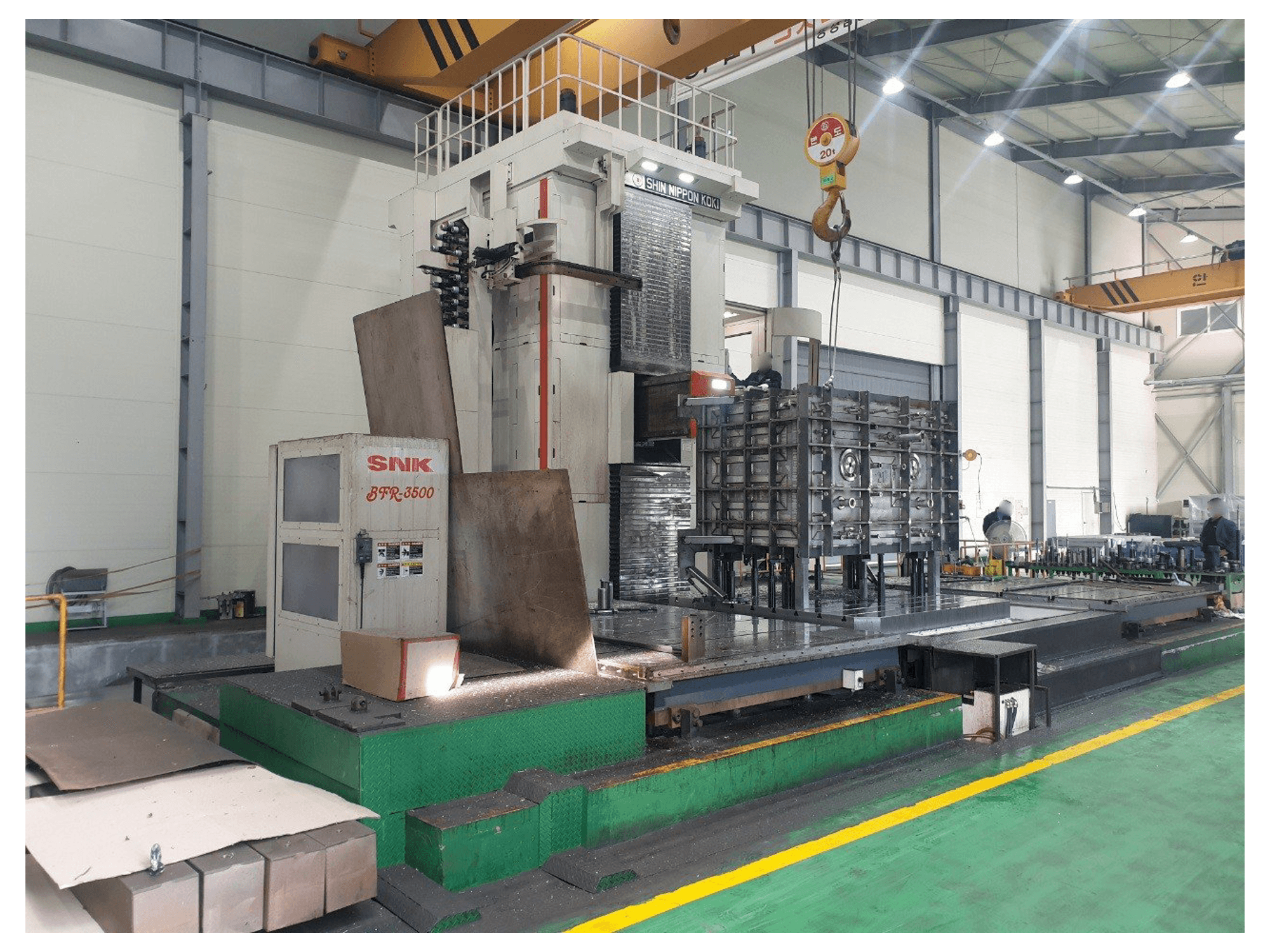 Frontansicht der SNK BFR-3500 Maschine