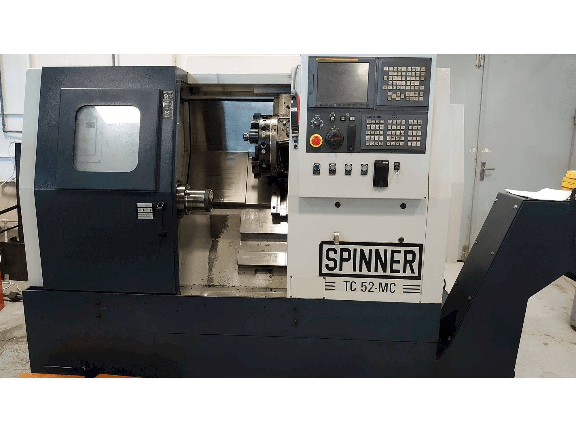 Frontansicht der SPINNER TC 52-MC Maschine