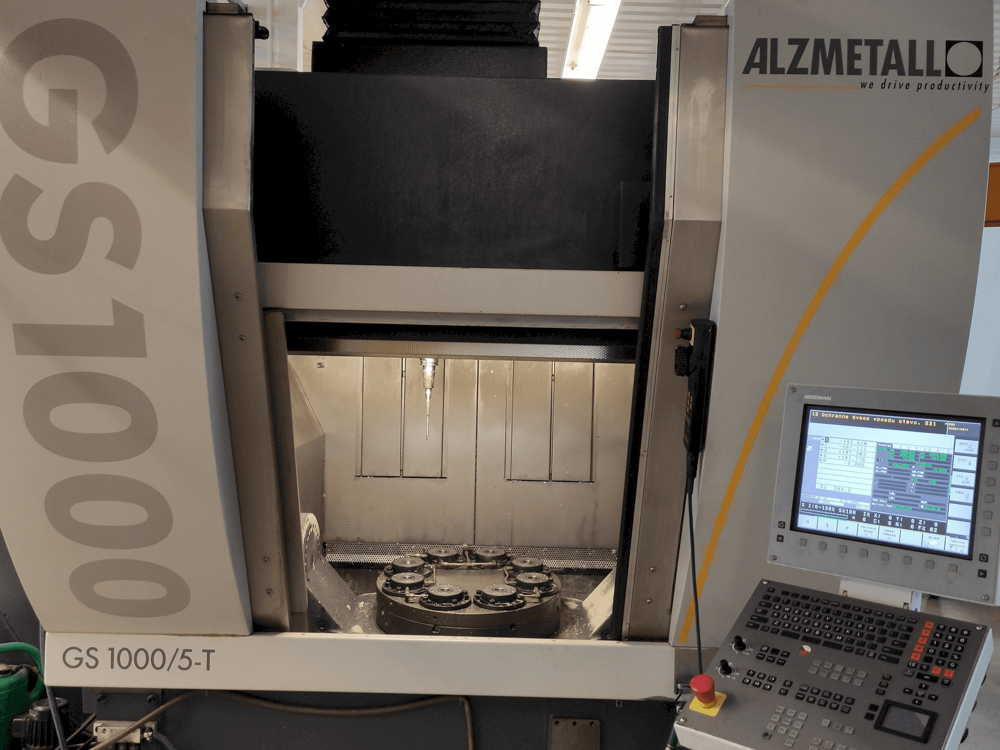 Frontansicht der Alzmetall GS 1000/5-T Maschine